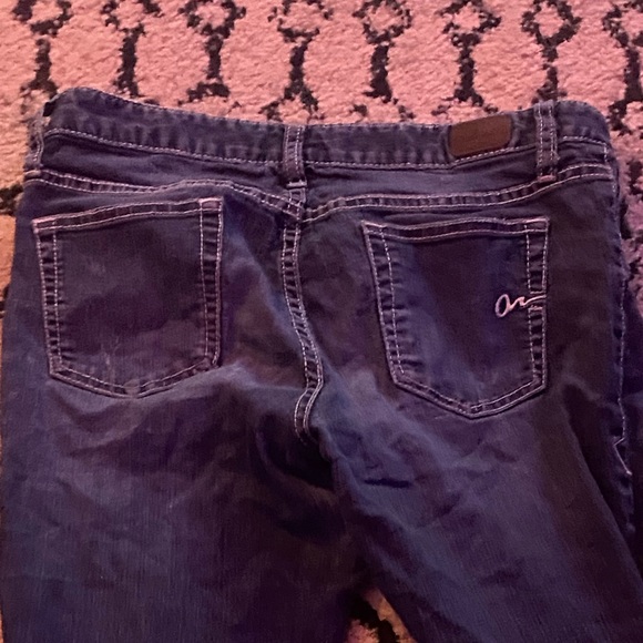 Mid Rise Blue Jeans - Picture 2 of 3